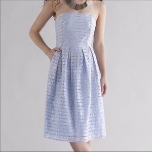 Francesca’s Metallic Lace Strapless Dress NWT